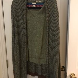 2 pc.Day Trip/ BKE shirt&cardigan. Sz. L  Perfect pair. Good condition!